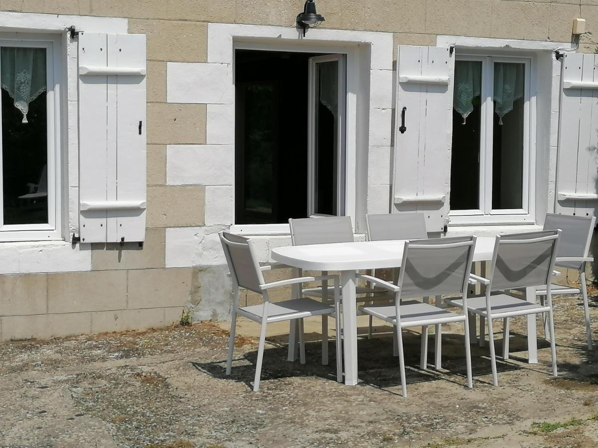 Gavray-sur-SienneLa Parisiere ,Gite别墅 外观 照片